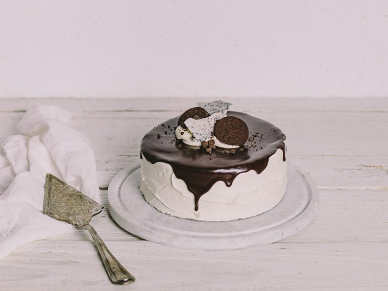 Cookies & Cream Cake