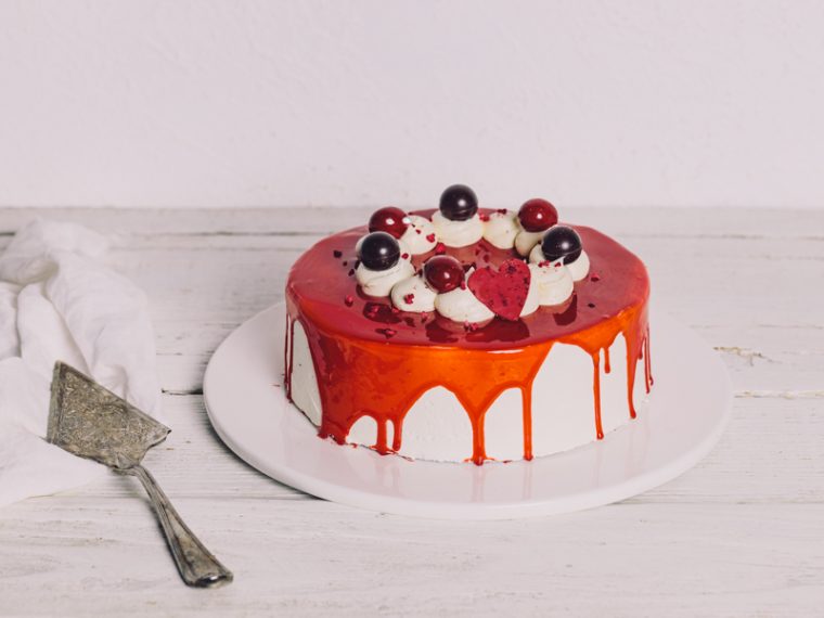 Red Velvet Deluxe Cake