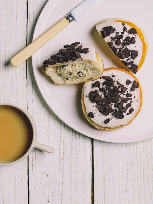 Cookies & Cream Doughnut 4 Pack