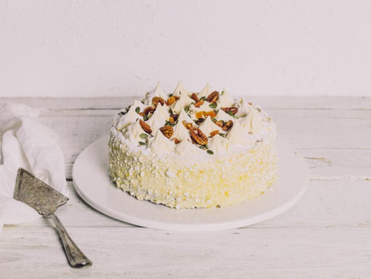 Bugsy's Carrot Cake 9 Inches (for 27 people)